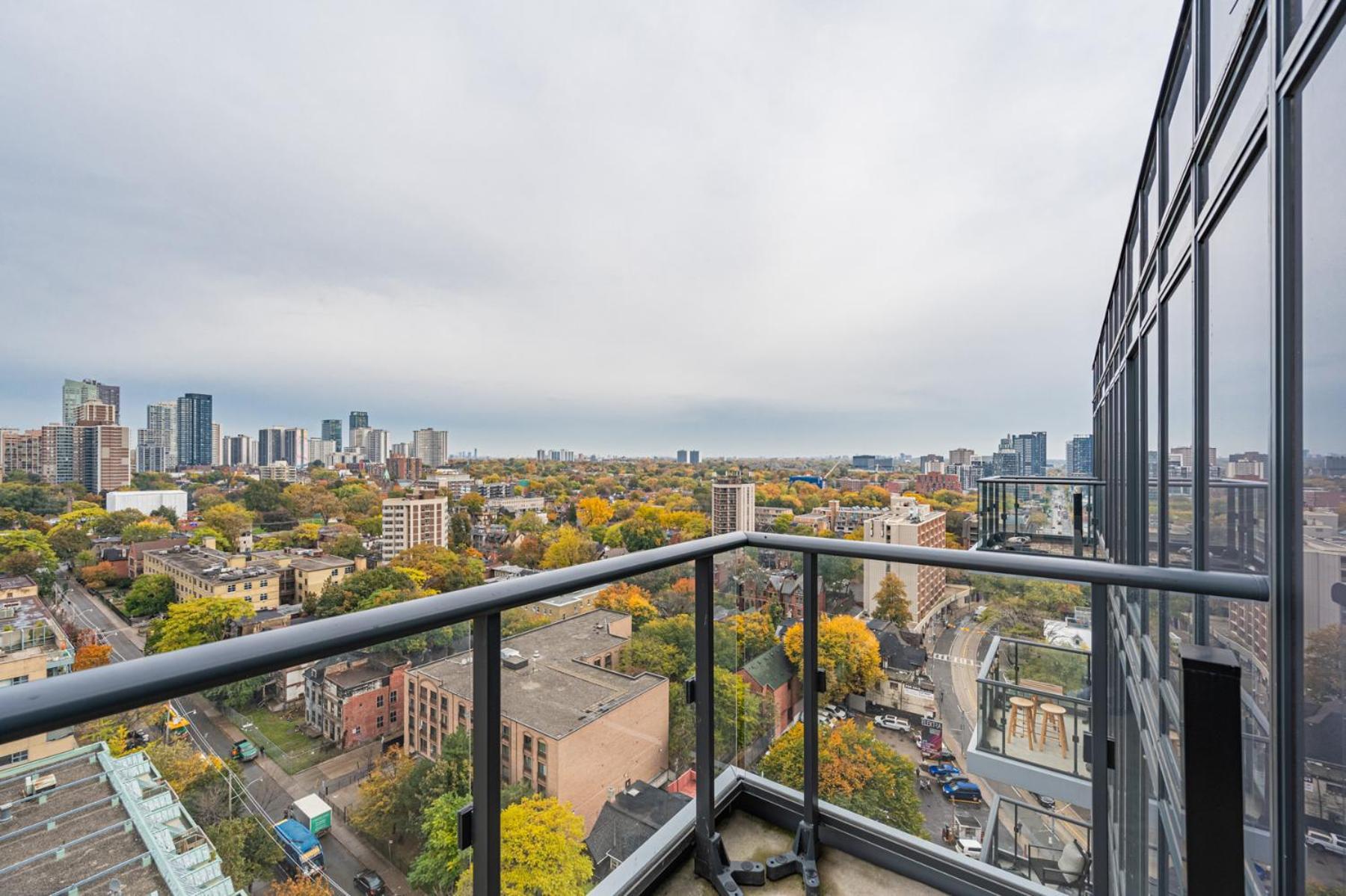 Toronto Garden Suites Екстер'єр фото